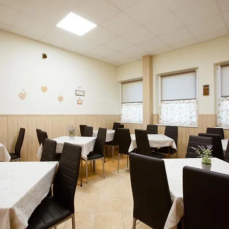 בית הארחה Adriana *